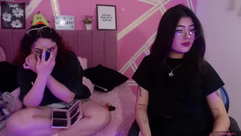 Snapshot of koning_moretti chatting on 3, 2, 2026 camila online show from 3, 2, 2026