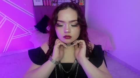 camila online show from 22, 4, 2026