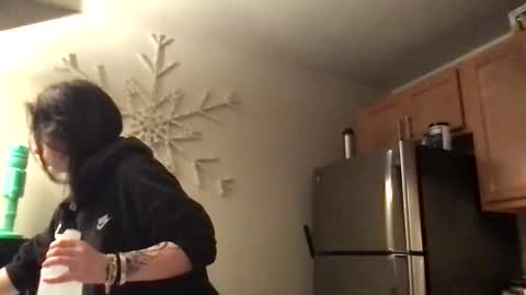 Konnie online show from 3, 3, 2026