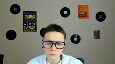 shy Kora online show from 3, 2, 2026