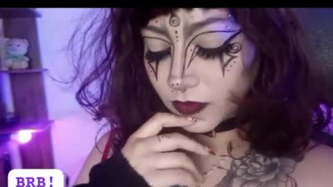 Kora Red online show from 22, 4, 2026