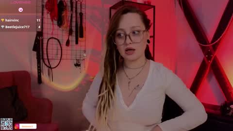 Snapshot of koracrosbie chatting on 5, 2, 2025 Kora TG channel online show from 5, 2, 2025