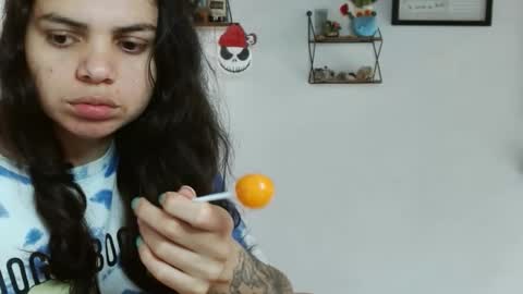 Snapshot of koranikky08 chatting on 2, 11, 2025 Karoll online show from 2, 11, 2025