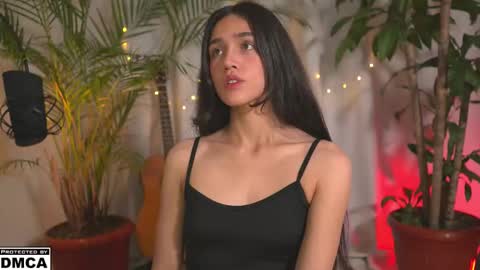 Snapshot of kore_persephone chatting on 19, 10, 2025 Kore online show from 19, 10, 2025