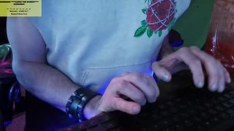 Korrupted online show from 27, 10, 2025