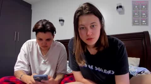 Twiix online show from 24, 2, 2025