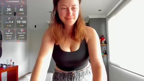 Twiix online show from 3, 11, 2025