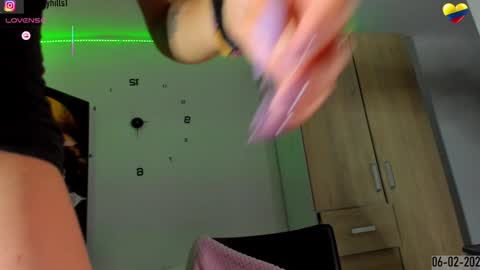 Kortneyhills - Aries online show from 7, 2, 2025