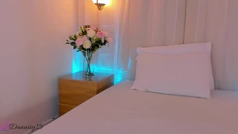 K O S M I C online show from 23, 4, 2026