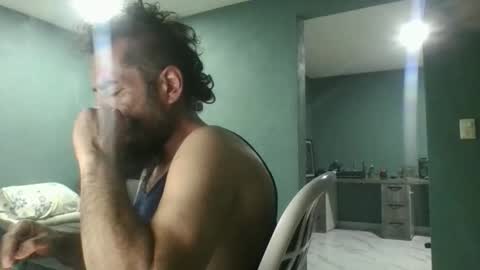 Koto Bombon online show from 25, 11, 2025