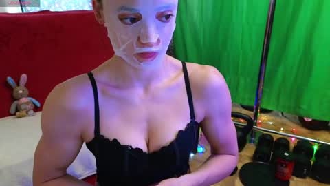 Gal online show from 19, 4, 2026