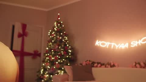 Snapshot of kottyaa_ch chatting on 2, 1, 2025 Kottyaa cb FOLLOWING online show from 2, 1, 2025