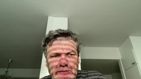 kovapoika online show from 10, 10, 2025