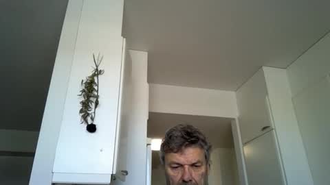 kovapoika online show from 6, 2, 2026