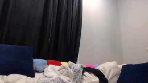Snapshot of koyoteej chatting on 20, 5, 2026 koyoteej online show from 20, 5, 2026