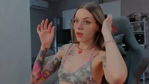 Jess online show from 4, 7, 2026