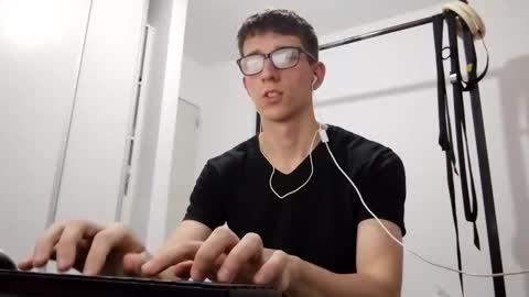 Facu online show from 23, 12, 2025