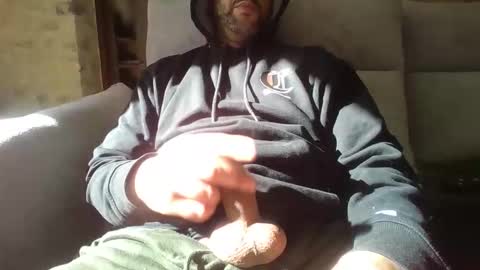 Snapshot of krime59100 chatting on 14, 10, 2025 krime59100 online show from 14, 10, 2025