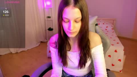 krisdoeill online show from 6, 4, 2026