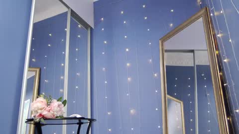 kriskras__ online show from 4, 1, 2025