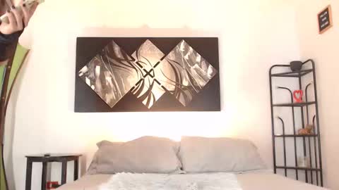 Snapshot of krissyyts chatting on 21, 10, 2025 Andrea online show from 21, 10, 2025