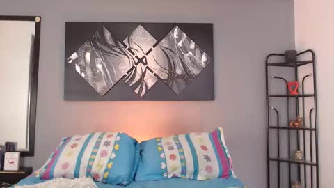 Snapshot of krissyyts chatting on 7, 2, 2026 Andrea online show from 7, 2, 2026