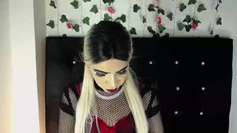 kristal_queen01 online show from 25, 3, 2026