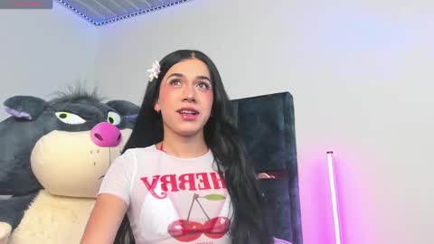 Snapshot of kristall_swan chatting on 28, 4, 2026 Kristall online show from 28, 4, 2026