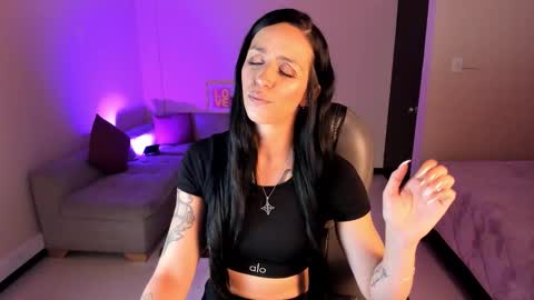 Sophia online show from 2, 2, 2026