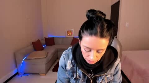 Sophia online show from 8, 6, 2026