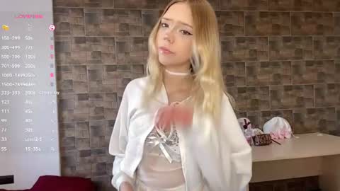 Alisa online show from 11, 6, 2026