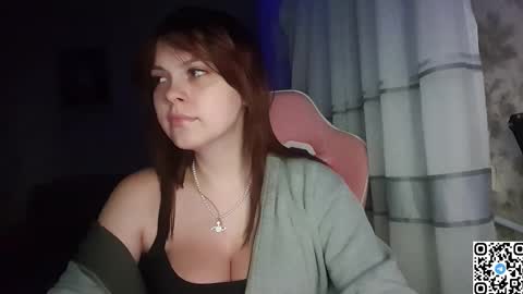 Snapshot of kristibloom chatting on 20, 9, 2025 Christie online show from 20, 9, 2025