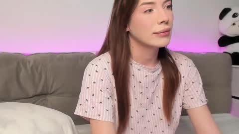 Snapshot of kristina_angel1 chatting on 20, 12, 2025 polya online show from 20, 12, 2025