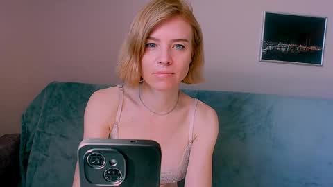 Snapshot of kristina_vagner chatting on 1, 6, 2026 kristina_vagner online show from 1, 6, 2026