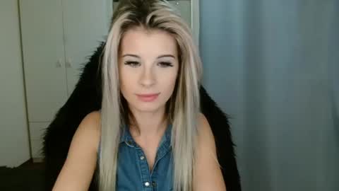 KristineAmore online show from 18, 11, 2025