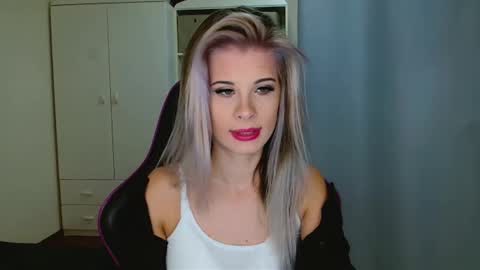 KristineAmore online show from 14, 1, 2026