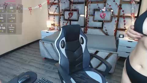 Snapshot of kristtal_key chatting on 25, 9, 2025 Kristtal online show from 25, 9, 2025