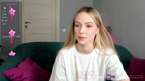 Snapshot of kristy_babe chatting on 9, 12, 2024 Kristy and Alice online show from 9, 12, 2024