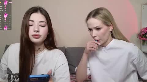 Snapshot of kristy_babe chatting on 14, 12, 2024 Kristy and Alice online show from 14, 12, 2024