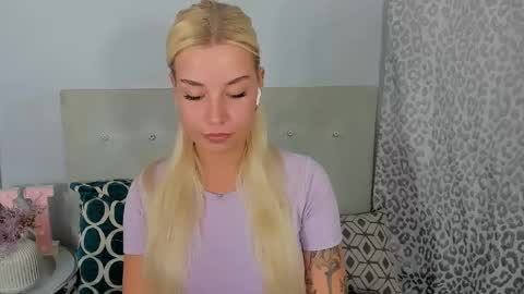 KristyFlowers online show from 23, 4, 2026