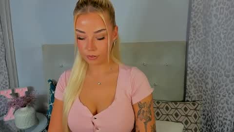 KristyFlowers online show from 1, 6, 2026
