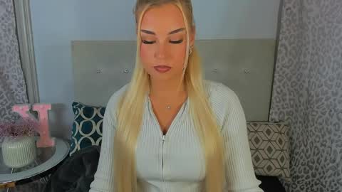 KristyFlowers online show from 7, 6, 2026