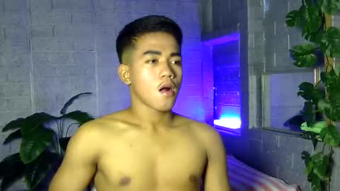 kritthanarkorn online show from 18, 12, 2025