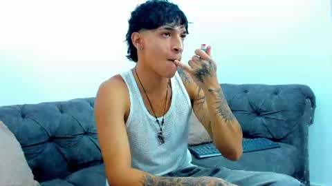 Snapshot of kroywave chatting on 12, 7, 2026 Kroy Wave Muscle Tattoos Latino online show from 12, 7, 2026