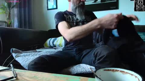 krummersaebel online show from 26, 2, 2025