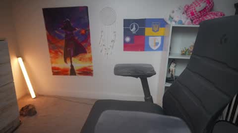 Krystal Syx online show from 7, 3, 2025