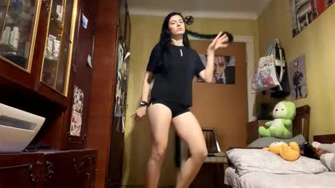 Mira online show from 10, 2, 2026