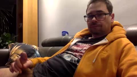 krzysztof1977 online show from 2, 3, 2026