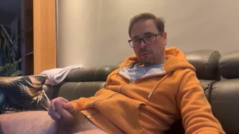 krzysztof1977 online show from 10, 6, 2026