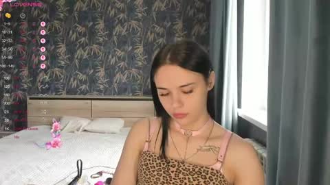 Ksenia online show from 22, 4, 2026